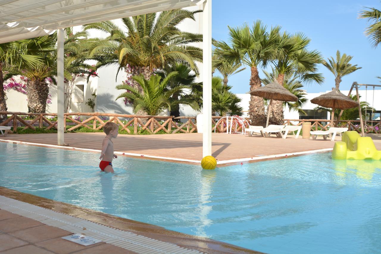 Club Palm Azur Families And Couples Hotell Aghīr Exteriör bild